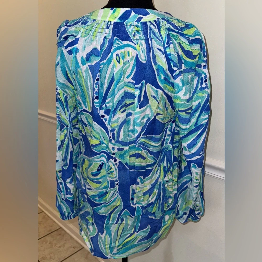 Lilly Pulitzer Button Front Top – Size M - Picture 3 of 4